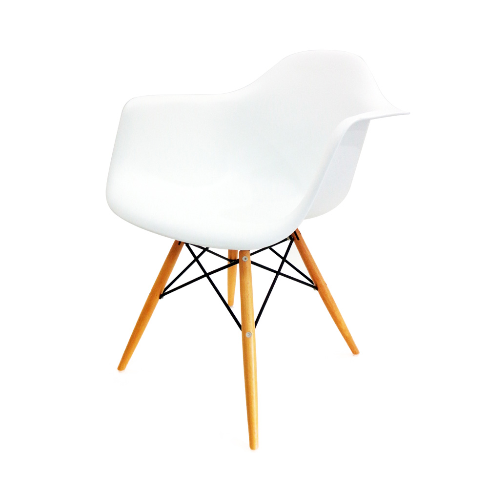Cadeira Design Charles Eames Eiffel Com Braço Branca